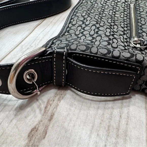 Coach Black & Gray Signature Jacquard Crossbody Shoulder Bag F10944 Vintage 2007 - Picture 13 of 13